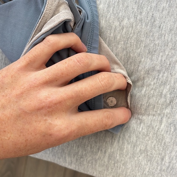 Lululemon free to be sports bra - Picture 3 of 5